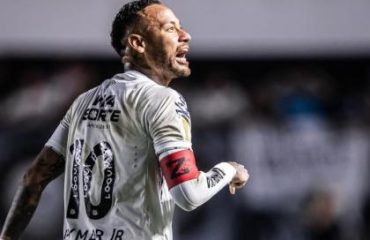 Neymar se volvió a lesionar y peligra llamado por Ancelotti a Brasil