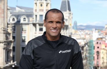 Rivaldo: «Lamine ganará el Balón de Oro cuando haga más goles y asistencias»