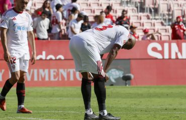 El Sevilla se despierta de sopetón