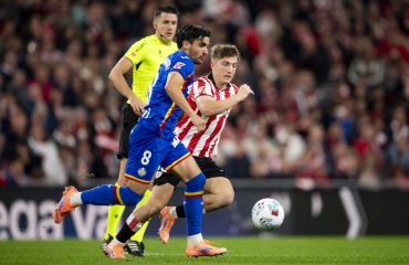 Jauregizar levanta la bandera
