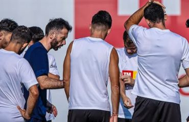 Llega la hora de la verdad en el Valencia: una base de Campeonato