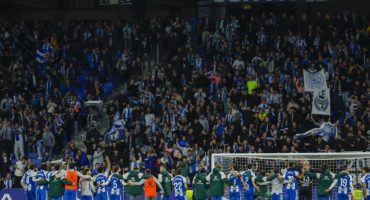 El vestuario del Espanyol: De la autocrítica al estado de felicidad