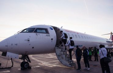 Corberán enseña a Raba la puerta de salida del Valencia