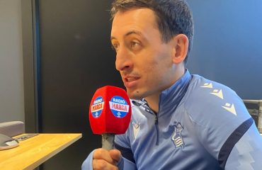 Oyarzabal: “Espero jugar muchos partidos más con la Real, pero no me obsesiona el récord”