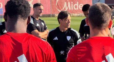 Almeyda repite lista ante el Alavés con la única salida del lesionado Oso