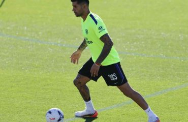 El Atlético viaja a Sevilla sin 9 puro