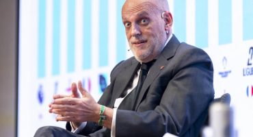Tebas contesta al CSD: «Una más